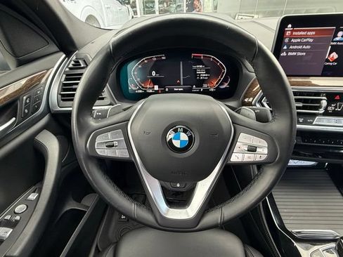 Used 2024 BMW X4 xDrive30i AWD/4WD image 23