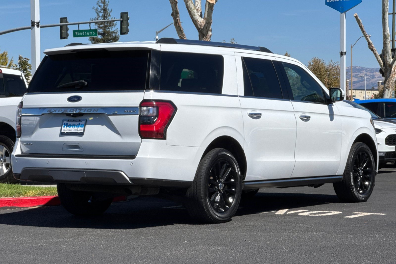 Used 2019 Ford Expedition Max Limited RWD image 8