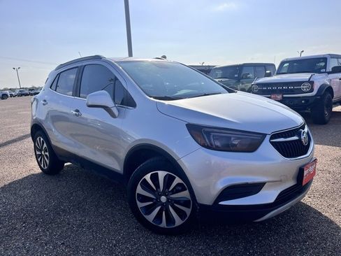 Used 2022 Buick Encore Preferred w/ Safety Package image 1