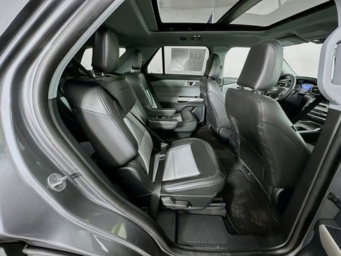 Certified 2023 Ford Explorer XLT w/ Equipment Group 202A image 35