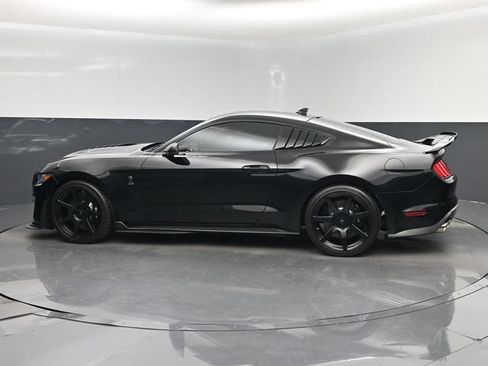 Used 2021 Ford Mustang Shelby GT500 w/ Technology Package RWD image 10