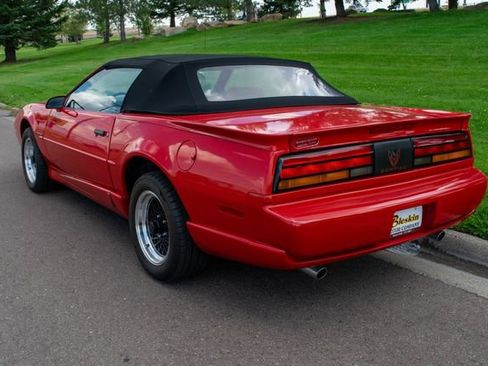 Used 1991 Pontiac Firebird Convertible image 4