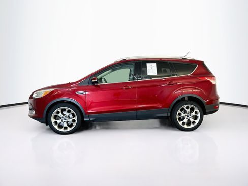 Used 2015 Ford Escape Titanium AWD/4WD image 4