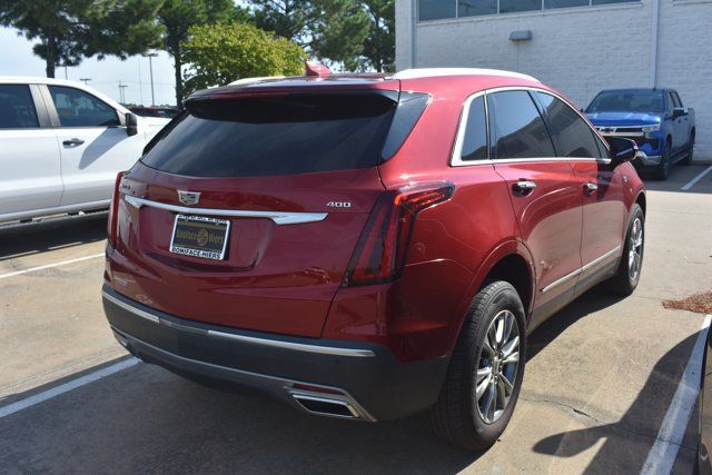 Used 2021 Cadillac XT5 Premium Luxury FWD image 4