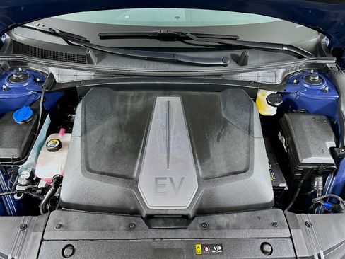 Used 2023 Kia EV6 Wind w/ Wind Technology Package image 33