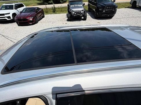 Used 2019 Cadillac XT5 Luxury FWD image 9