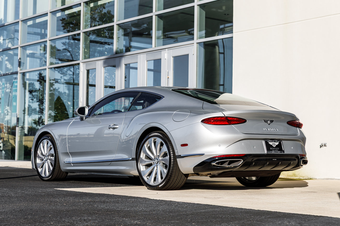 Used 2026 Bentley Continental GT AWD/4WD image 10