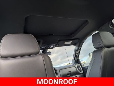 Used 2022 Chevrolet Silverado 2500 High Country w/ Safety Package II AWD/4WD image 13