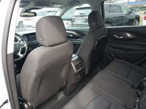 Used 2024 GMC Terrain SLE FWD image 29