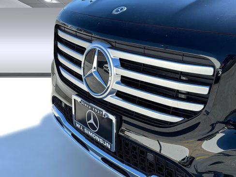 New 2026 Mercedes-Benz GLB 250 image 16