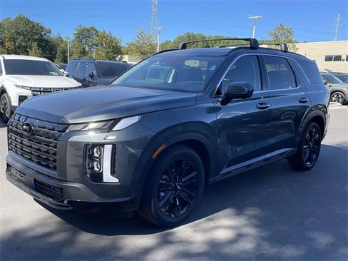 Used 2025 Hyundai Palisade XRT image 3