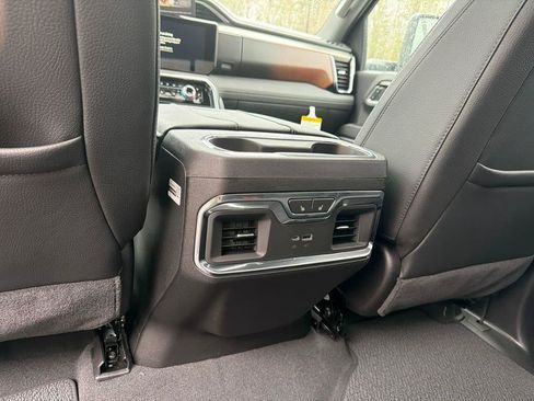 New 2026 GMC Sierra 2500 Denali w/ Denali Reserve Package AWD/4WD image 21