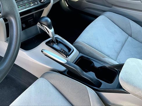Used 2012 Honda Civic EX image 16