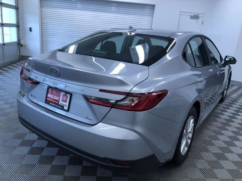 Used 2026 Toyota Camry LE FWD image 34