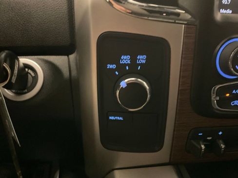 Used 2018 RAM 2500 Laramie w/ Convenience Group AWD/4WD image 22
