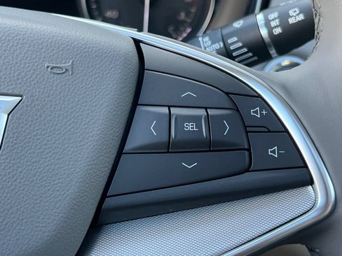 Used 2026 Cadillac XT5 Premium Luxury w/ LPO, Floor Liner Package FWD image 35