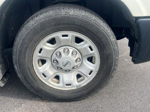 Used 2021 Nissan NV 2500 SV RWD image 11