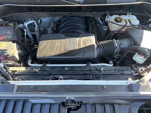 Used 2019 Chevrolet Silverado 1500 LT w/ All-Star Edition image 10