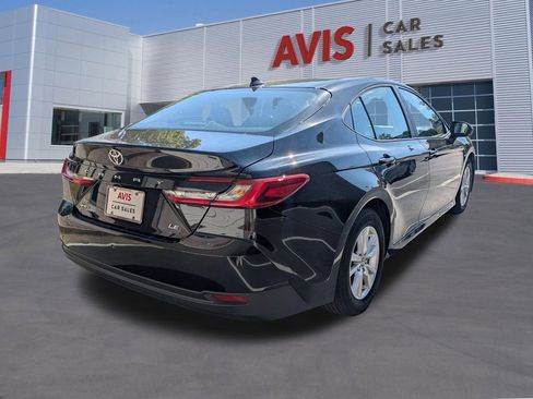 Used 2025 Toyota Camry LE FWD image 6