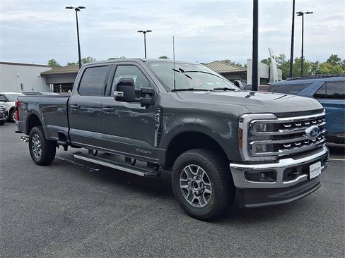 New 2026 Ford F250 Lariat image 2