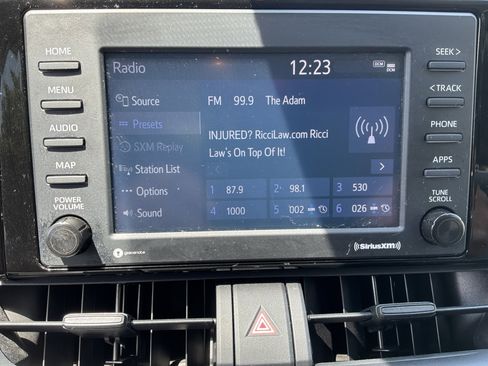 Used 2021 Toyota RAV4 XLE FWD image 23