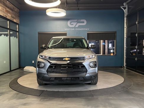 Used 2023 Chevrolet TrailBlazer LS FWD image 8