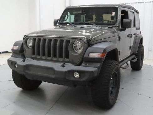 Used 2021 Jeep Wrangler Unlimited Sport AWD/4WD image 7