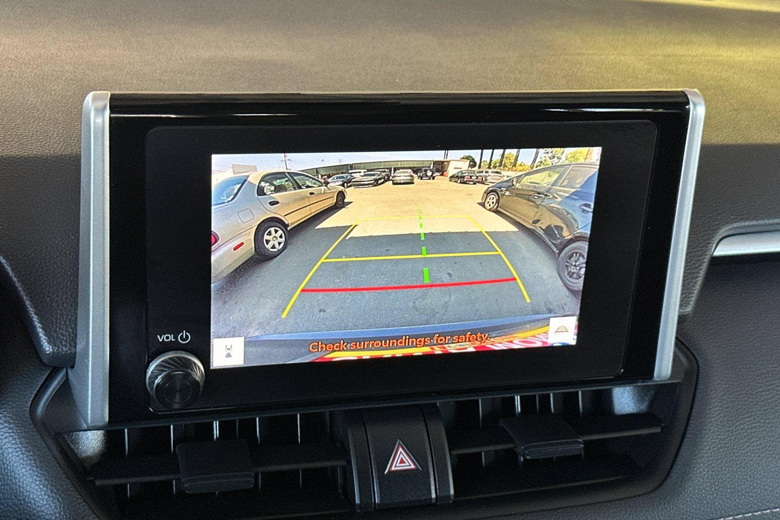 Used 2024 Toyota RAV4 XLE FWD image 21