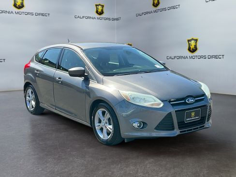 Used 2012 Ford Focus SE FWD image 7