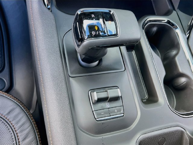 New 2026 GMC Sierra 1500 AT4 w/ AT4 Premium Package AWD/4WD image 12