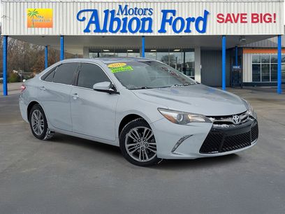 Used 2015 Toyota Camry SE