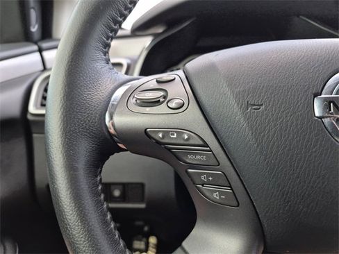 Certified 2022 Nissan Murano SV image 27