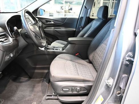 Used 2024 Chevrolet Equinox LT image 9