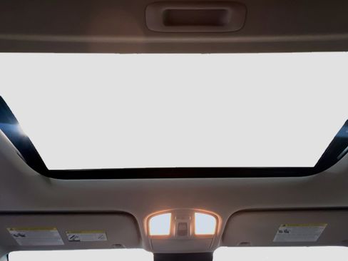 Used 2020 Hyundai Kona Limited image 16