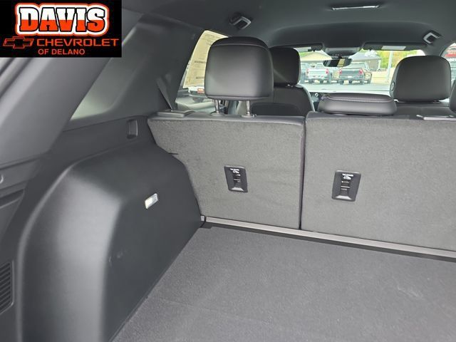 New 2027 Chevrolet Equinox LT w/ Convenience Package II AWD/4WD image 14