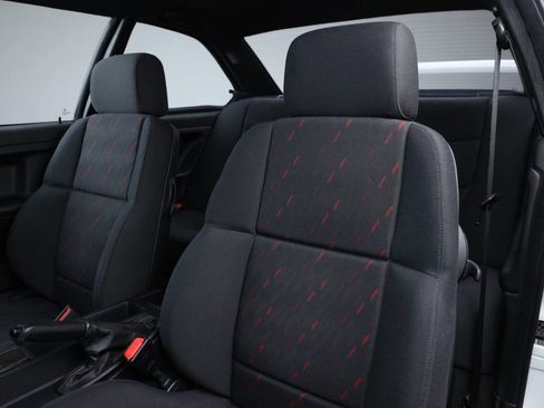 Used 1995 BMW M3 Coupe image 69