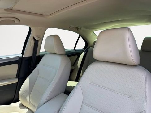 Used 2014 Volkswagen Jetta TDI FWD image 21