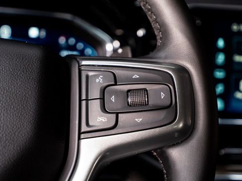 Used 2023 Chevrolet Silverado 1500 RST AWD/4WD image 27