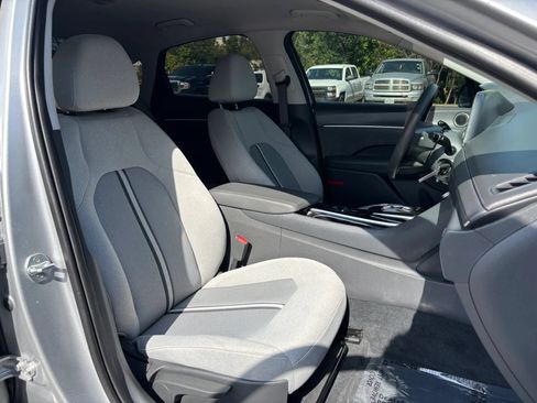 Used 2021 Hyundai Sonata SE FWD image 17