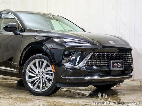 New 2026 Buick Envision Avenir image 2