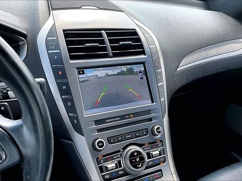 Used 2017 Lincoln MKZ Reserve w/ Luxury Package FWD image 14