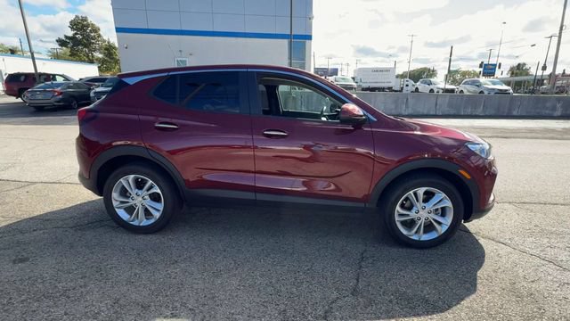 Used 2023 Buick Encore GX Preferred w/ Cold Weather Comfort Package FWD image 9