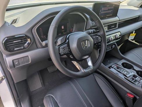 New 2026 Honda Pilot image 3