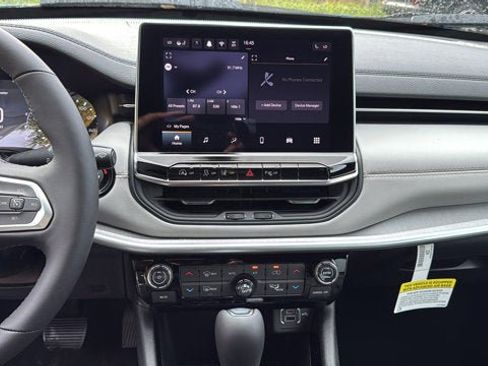 New 2026 Jeep Compass Limited AWD/4WD image 16