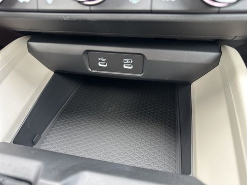 New 2025 Honda Accord LX image 27