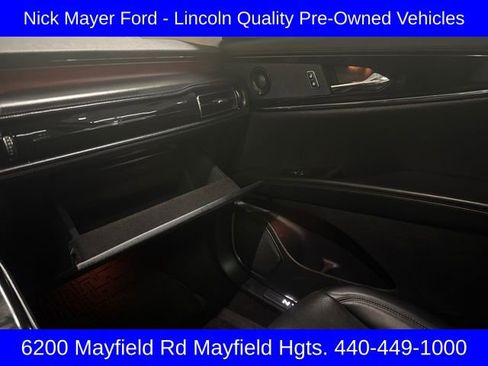 Used 2021 Lincoln Nautilus Reserve image 18