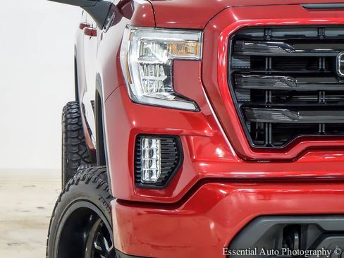 Used 2021 GMC Sierra 1500 Elevation w/ LPO, Elevation Black Package AWD/4WD image 6