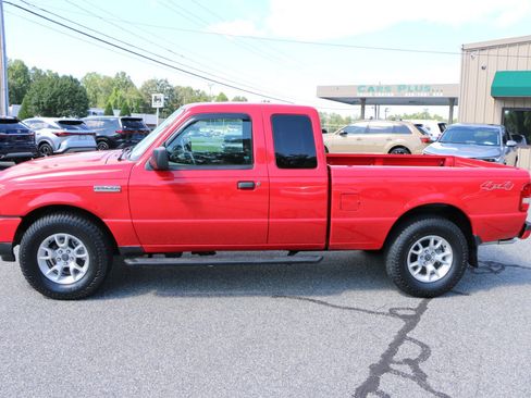 Used 2011 Ford Ranger XLT AWD/4WD image 2
