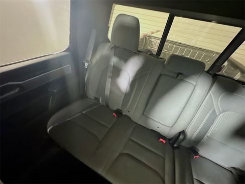 Used 2022 RAM 1500 Big Horn image 12