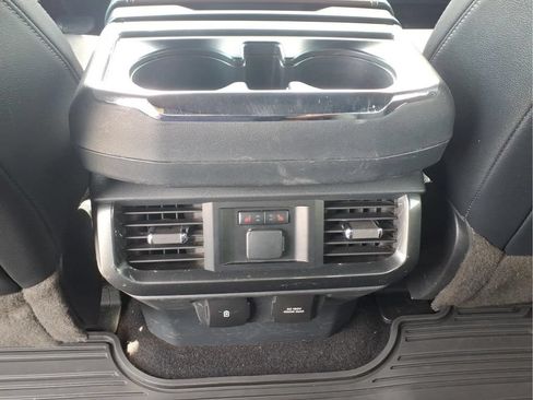 Used 2023 Ford F150 Lariat w/ Equipment Group 502A High AWD/4WD image 17